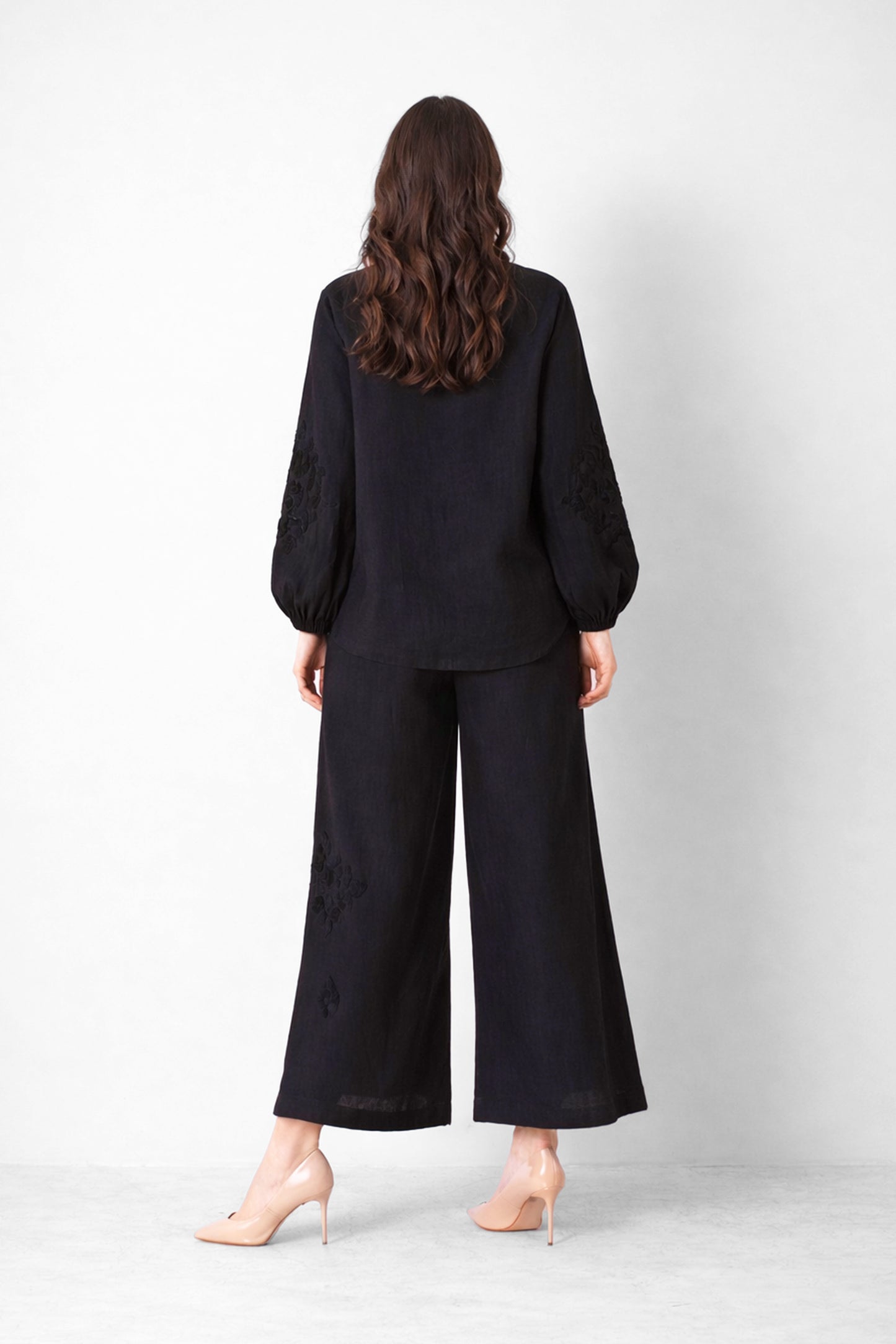 Black Buckley Embroidered Linen Co-Ord Set