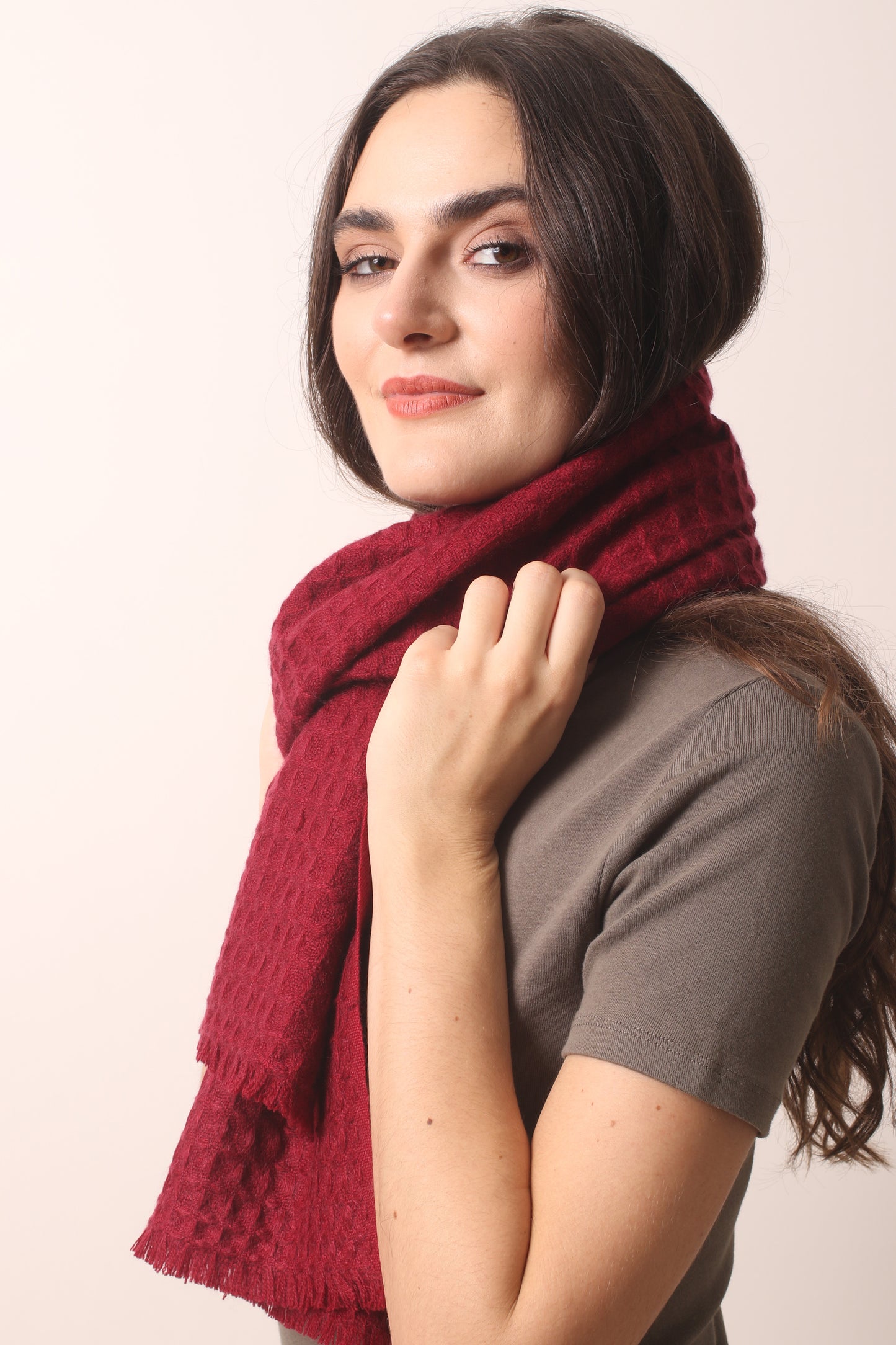 Bordeaux Waffle Weave Cashmere Scarf 3- Pashma Women's