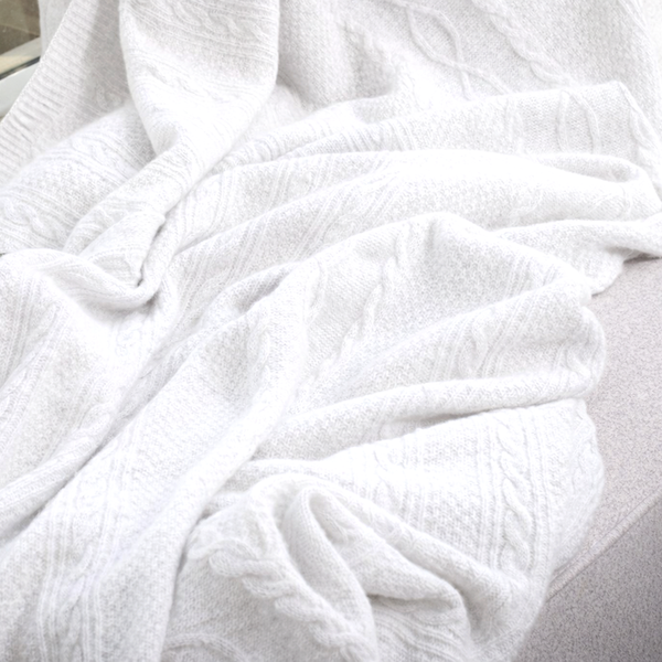 White Cable Knit Cashmere Throw : Theodore