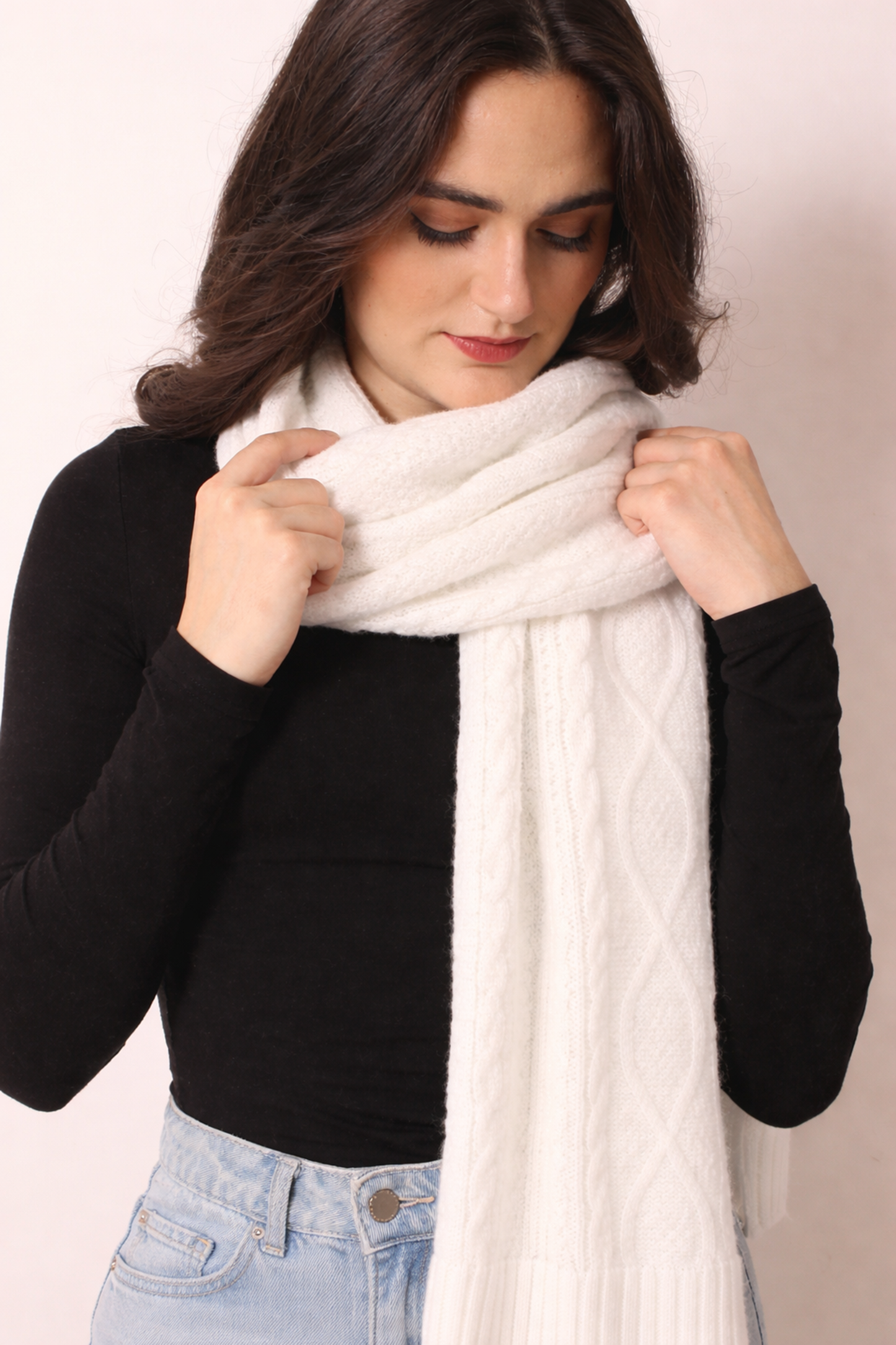 Ivory Cashmere Cable Knit Scarf