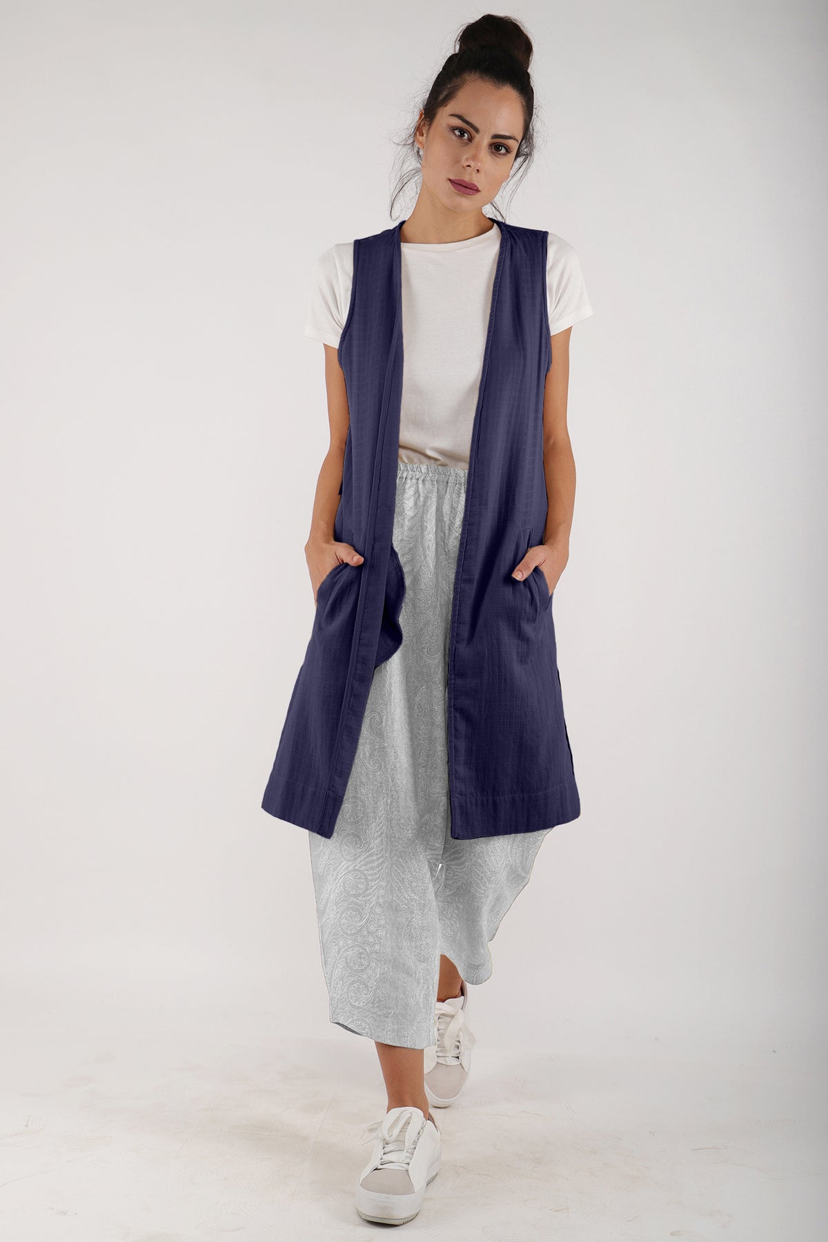 Navy Bamboo Linen Kimono