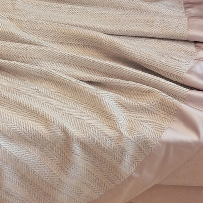 Cashmere Herringbone Silk Flange Throw : Atticus