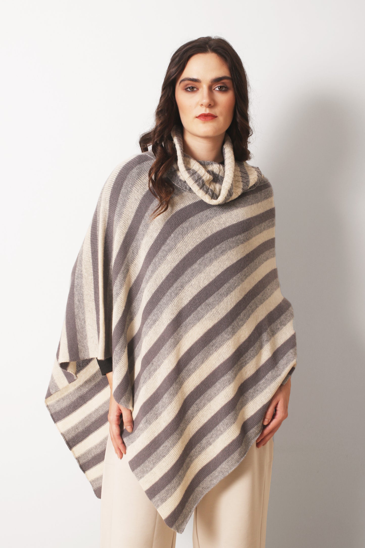 Beige_Grey_Chalk_Blue_Striped_Poncho_4-_Pashma_Women_s