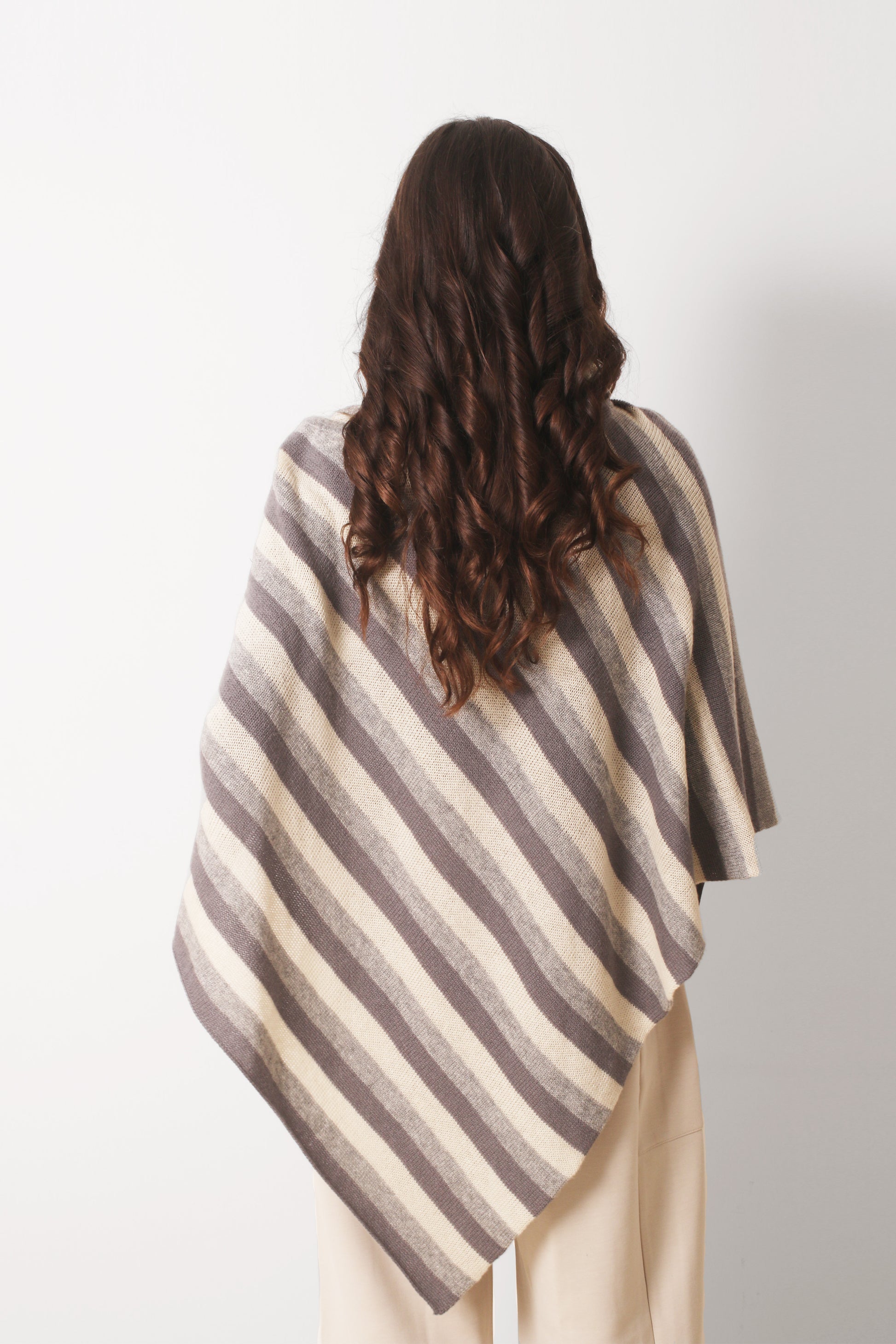Beige_Grey_Chalk_Blue_Striped_Poncho_5-_Pashma_Women_s