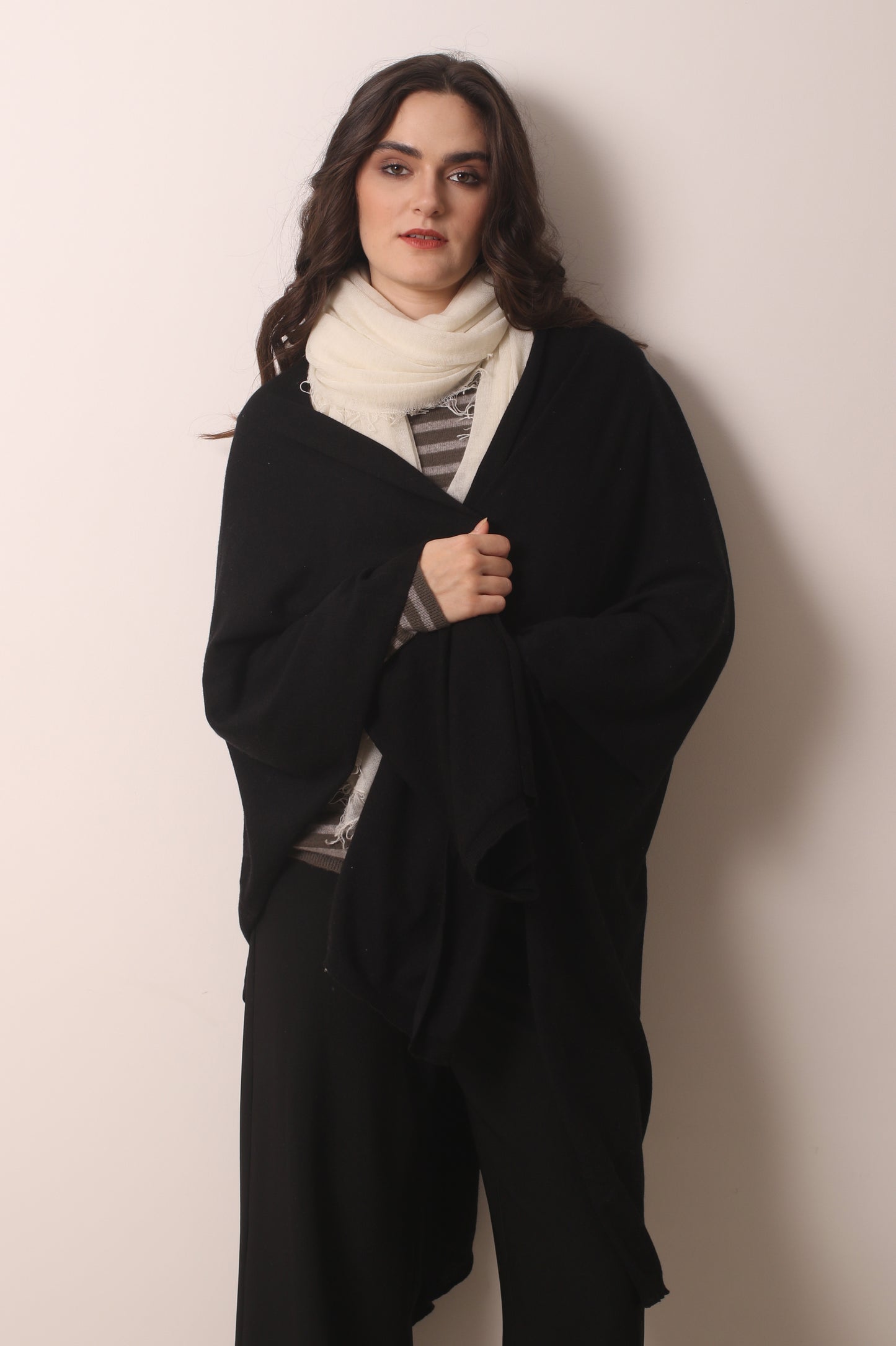 Black Cotton Cashmere Ruana- Pashma Women's