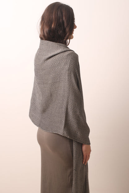 Black_White_Bird_s_Eye_Cashmere_Scarf_7-_Pashma_Women_s