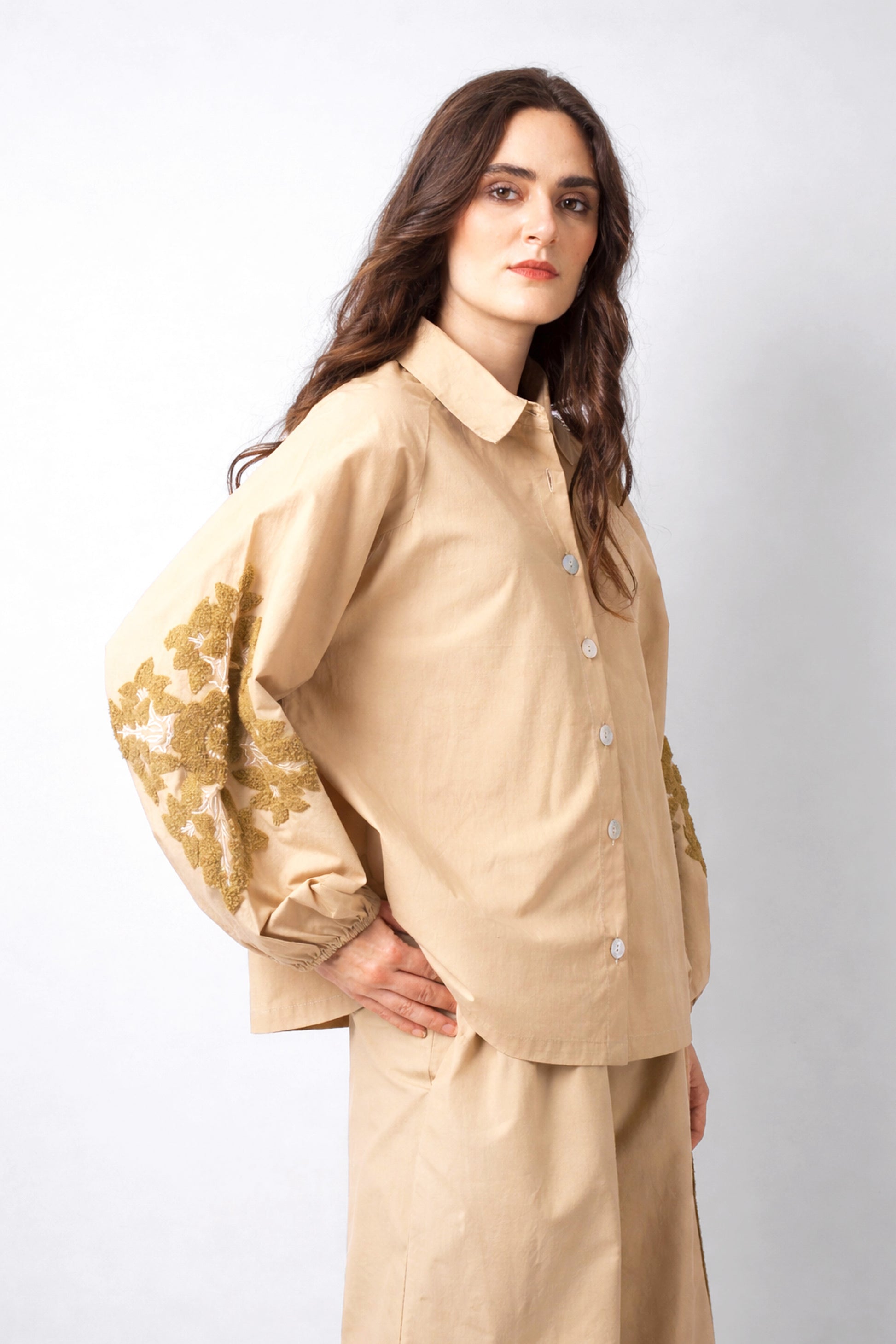 Buckley_Embroidered_Cotton_Poplin_Shirt_4-_Pashma_Women_s_fbde6159-b12b-4b52-8930-f03126adbe36