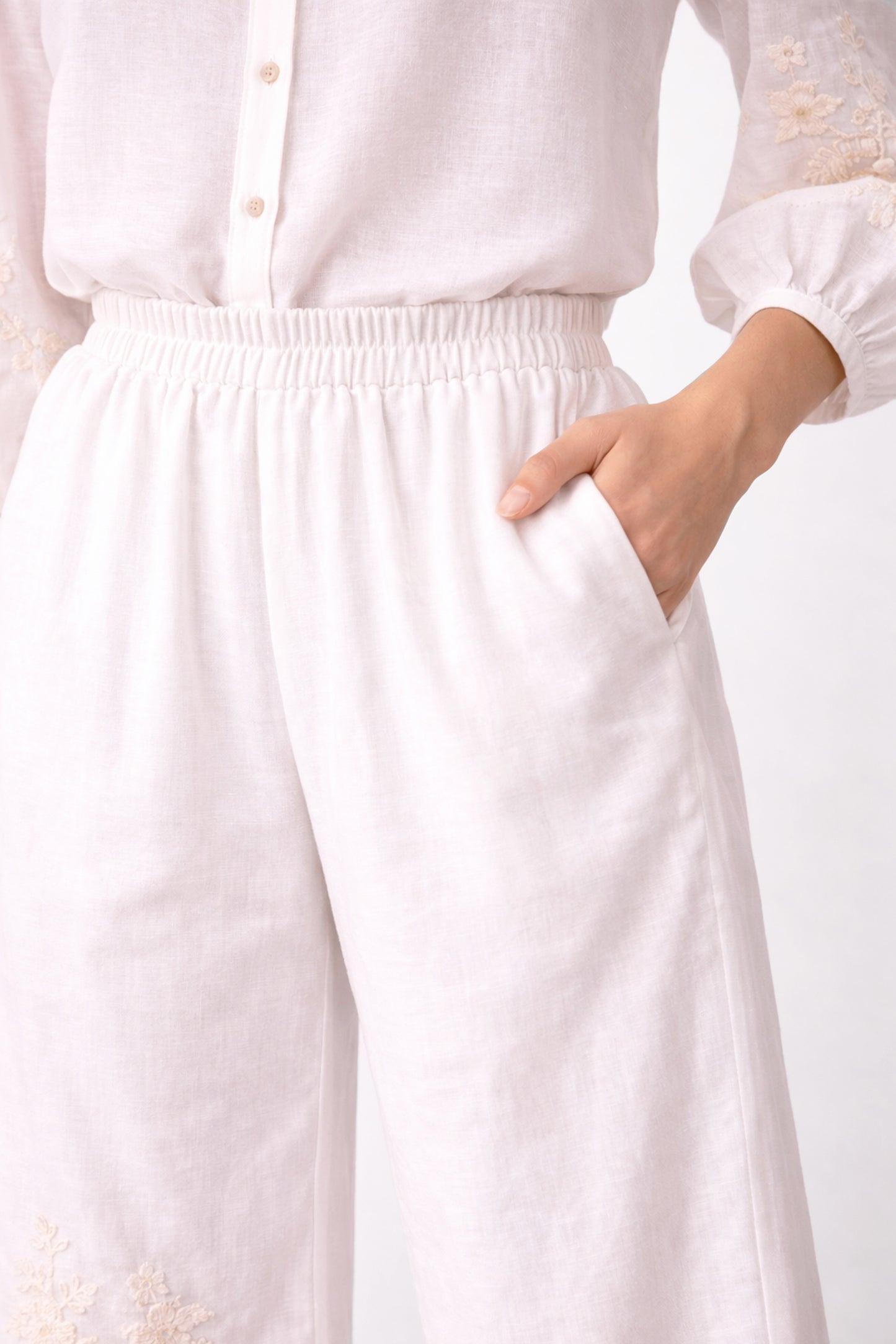 Buckley_Embroidered_Linen_Wide_Leg_Pants_5-_Pashma_Women_s_263f1e08-75c7-4be8-a6cd-f8f27785d72d