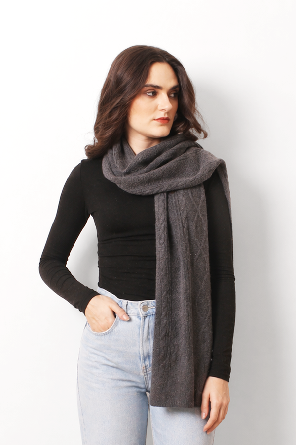 Dark_Night_Cashmere_Cable_Knit_Scarf_2-_Pashma_Women_s