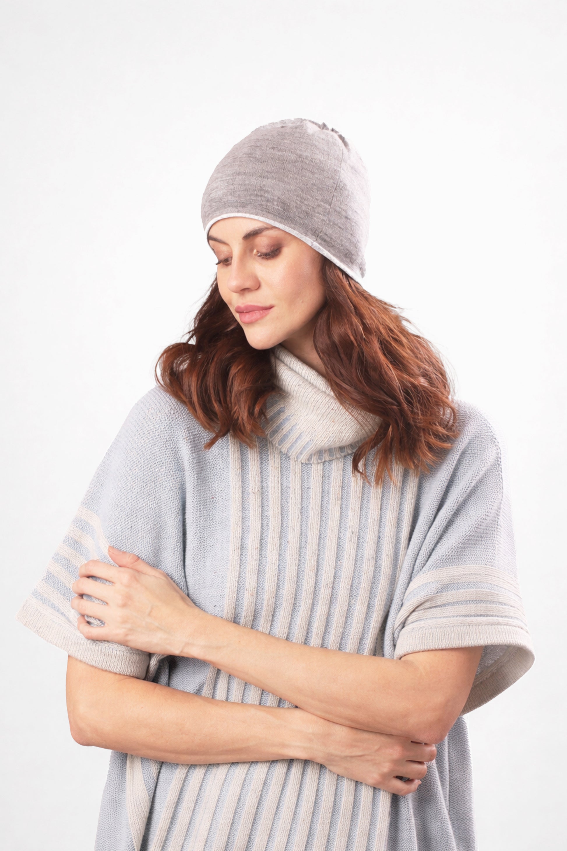 Ivory_Grey_Reversible_Beanie_5-_Pashma_Women_s_9bdf6bbe-eb5d-4e36-99e1-8bf5a70d1b7c