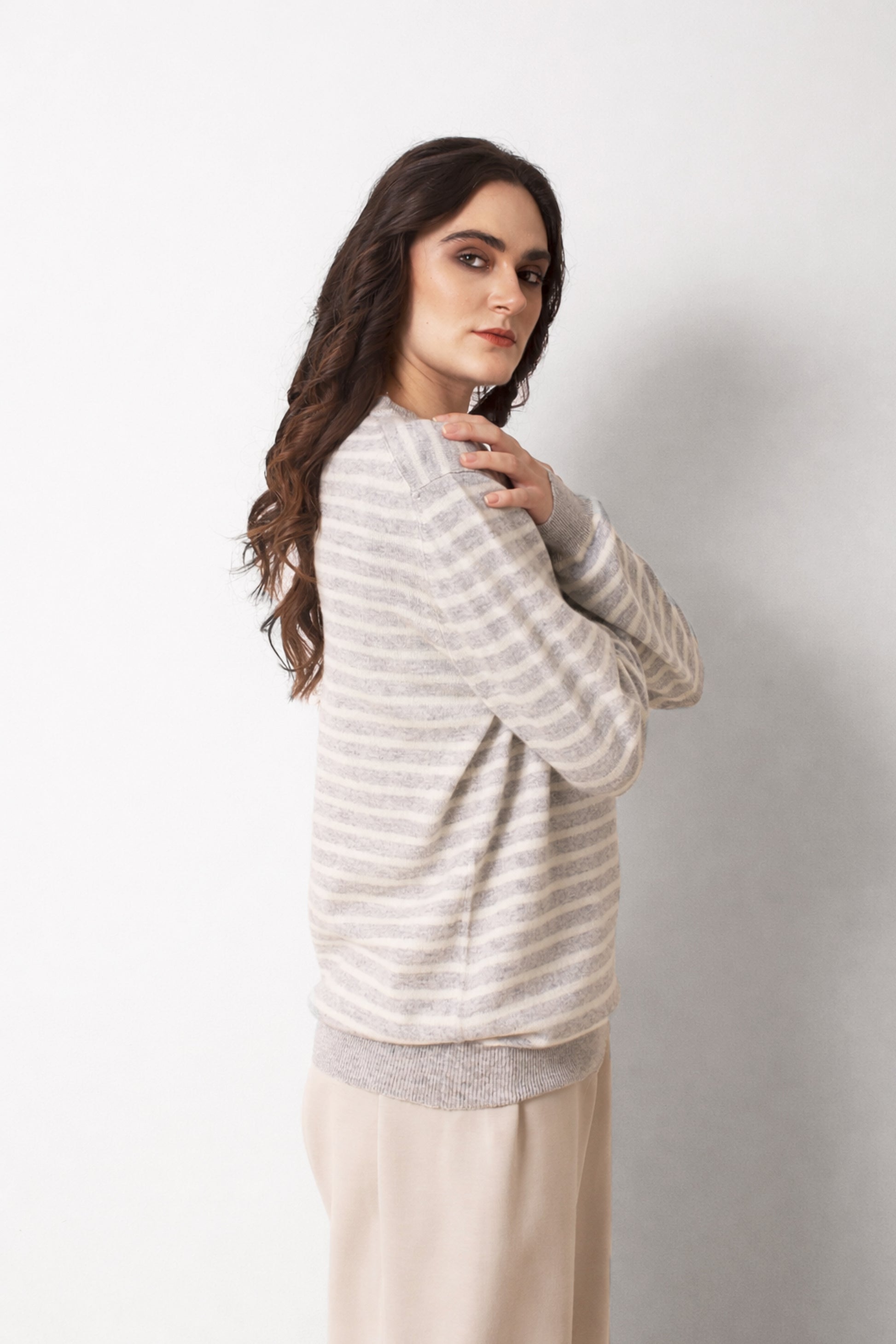 Light_Grey_and_Ivory_Cashmere_Striped_Crew_Neck_T_shirt_2-_Pashma_Women_s_7776ffa6-7711-4d70-a35b-36e45dcfd9c5