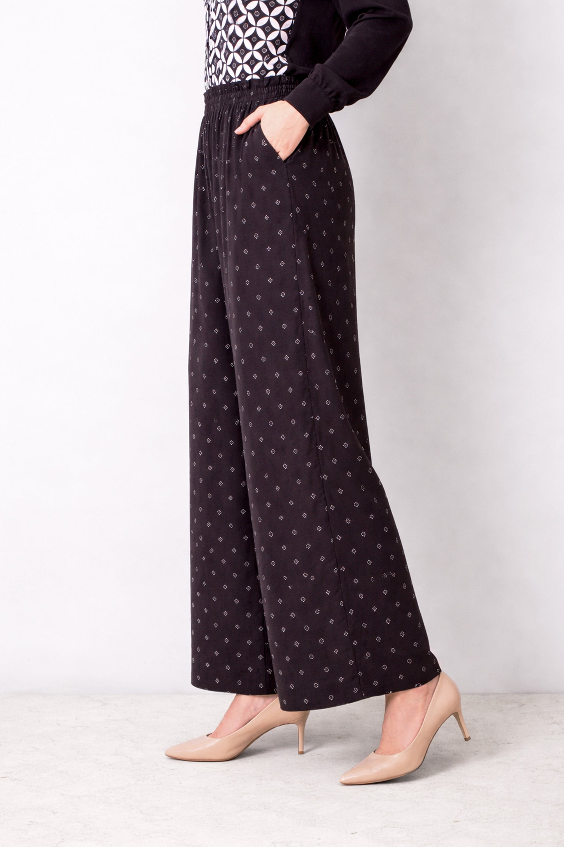 Monochrome_Viscose_Tabby_Pants_2-_Pashma_Women_s