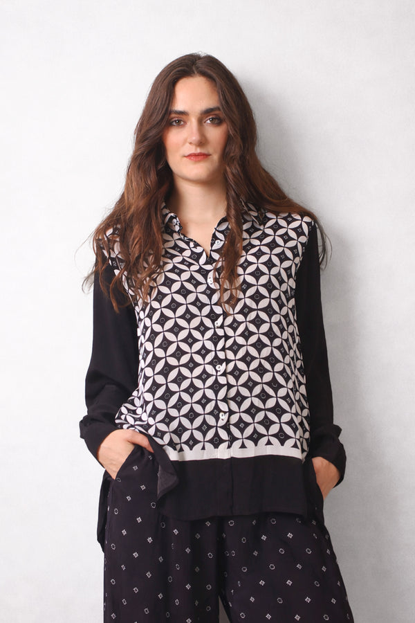 Monochrome_Viscose_Tabby_Shirt_1