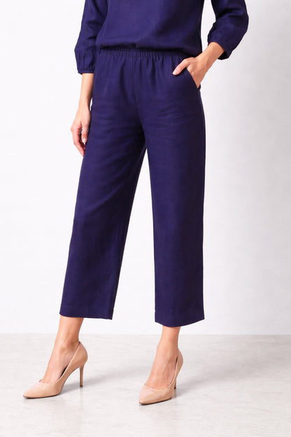 Navy_Linen_Tailored_Pants_4-_Pashma_Women_s_6db62f3b-aeaf-4189-8fb5-52cc35fee05c