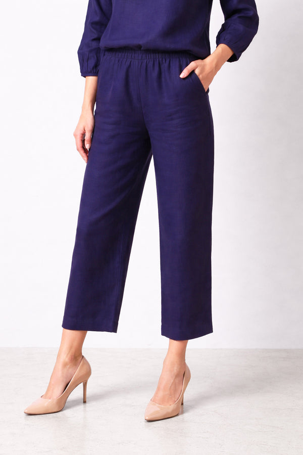 Navy_Linen_Tailored_Pants_4-_Pashma_Women_s_6db62f3b-aeaf-4189-8fb5-52cc35fee05c