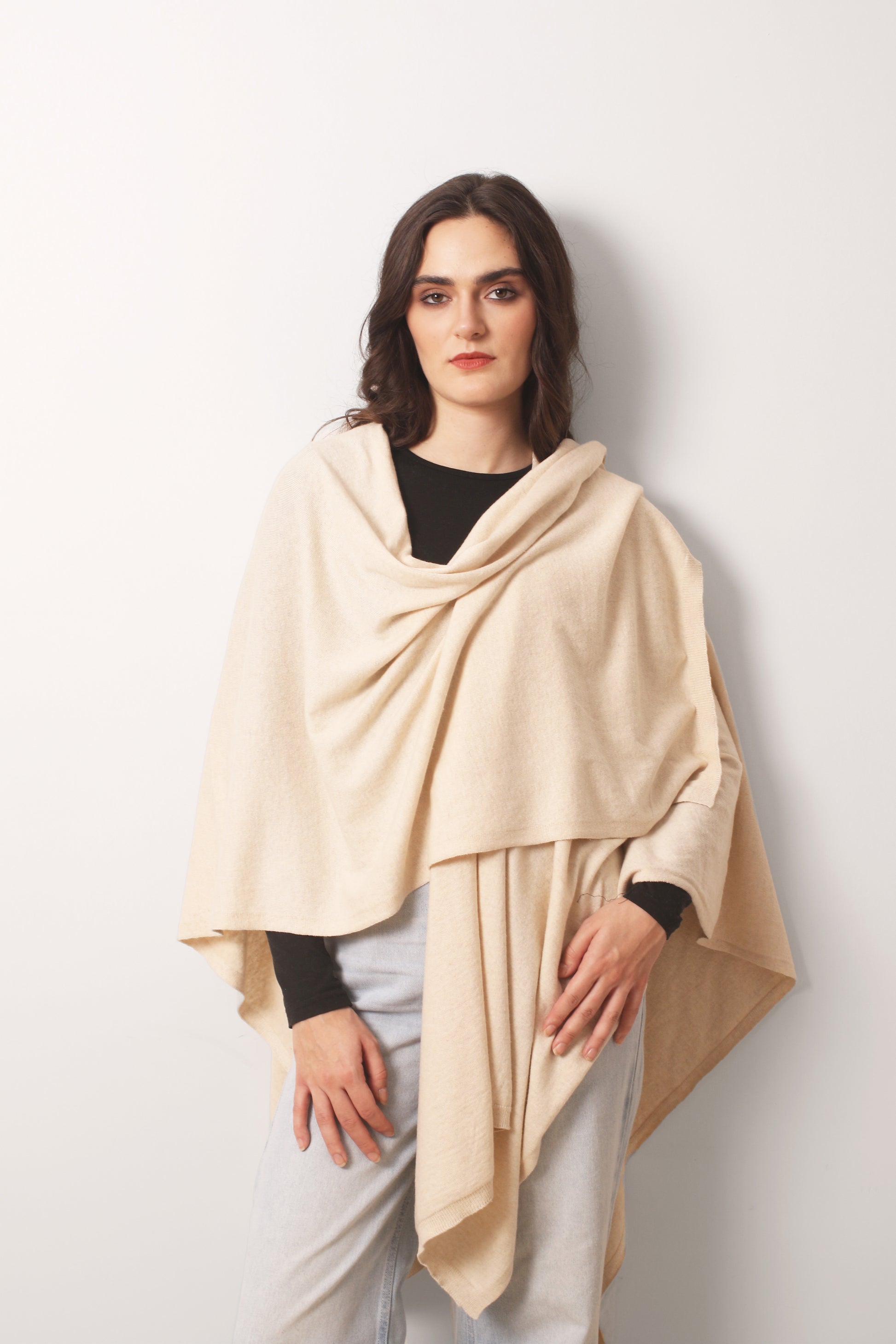 Oatmeal_Melange_Cashmere_Ruana_5-_Pashma_Women_s