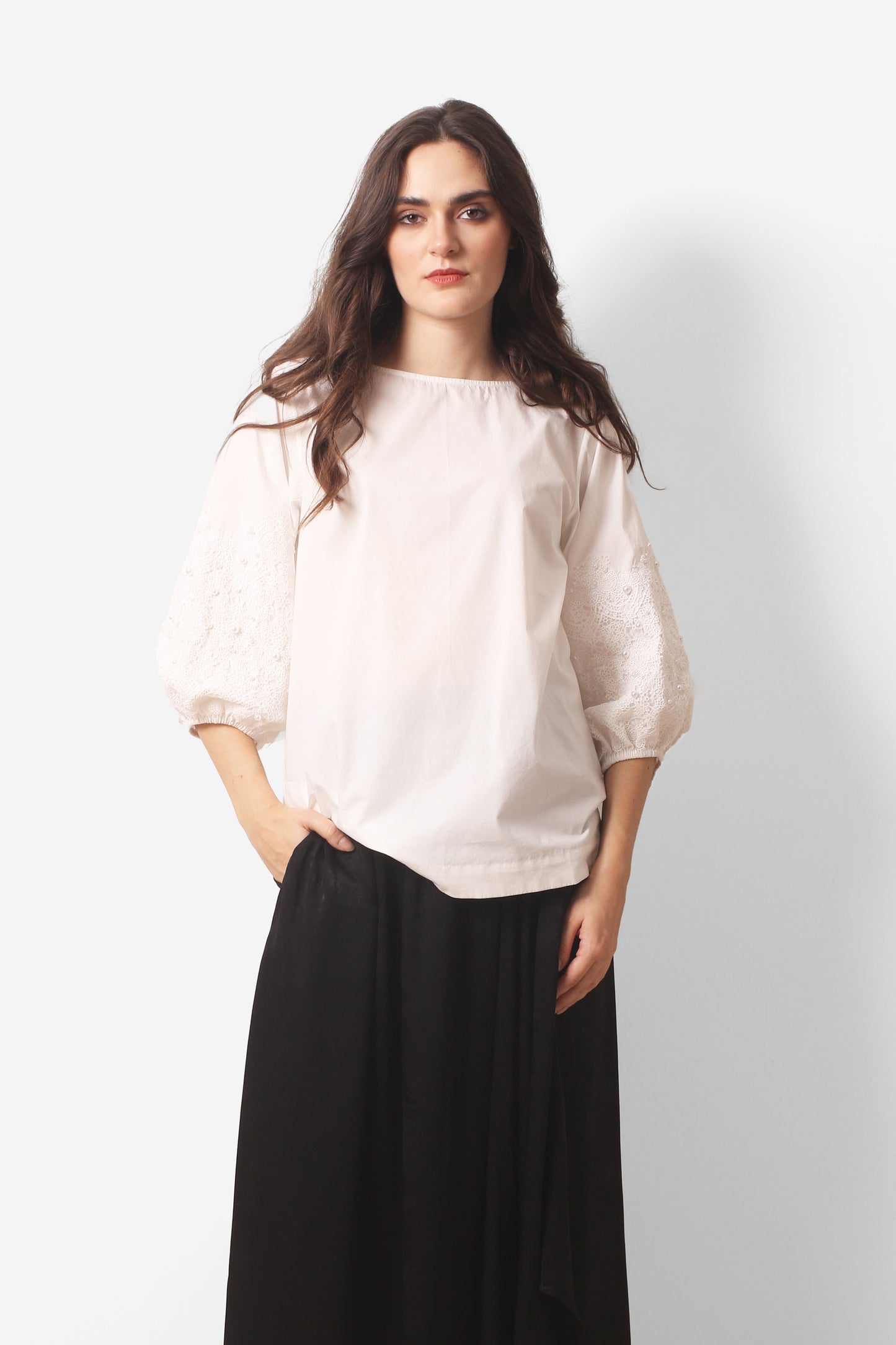 Pearl_whisper_Lace_Insert_Cotton_Linen_Blouse_5-_Pashma_Women_s