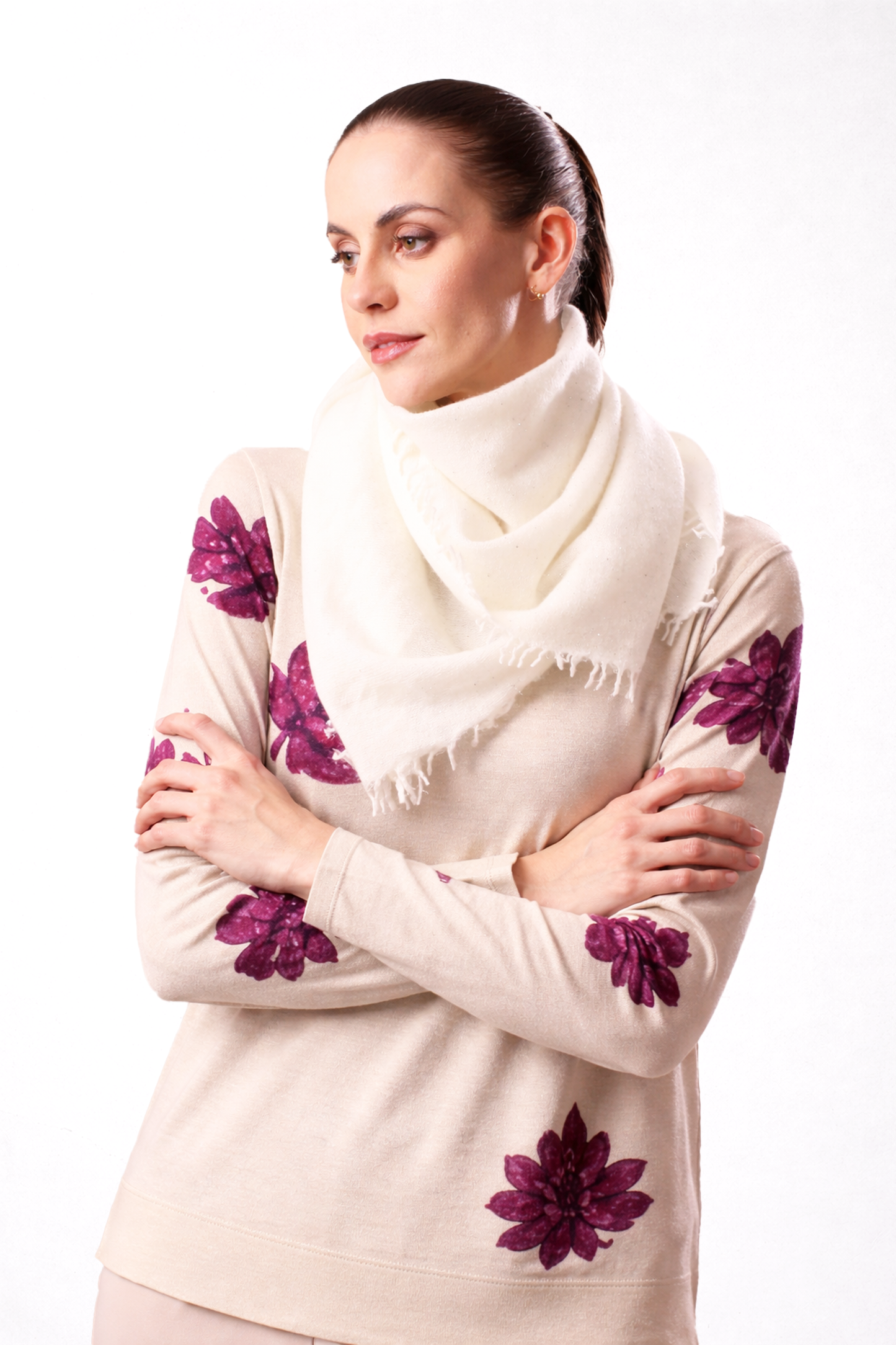 Swan Diamond Yarn Cashmere Scarf