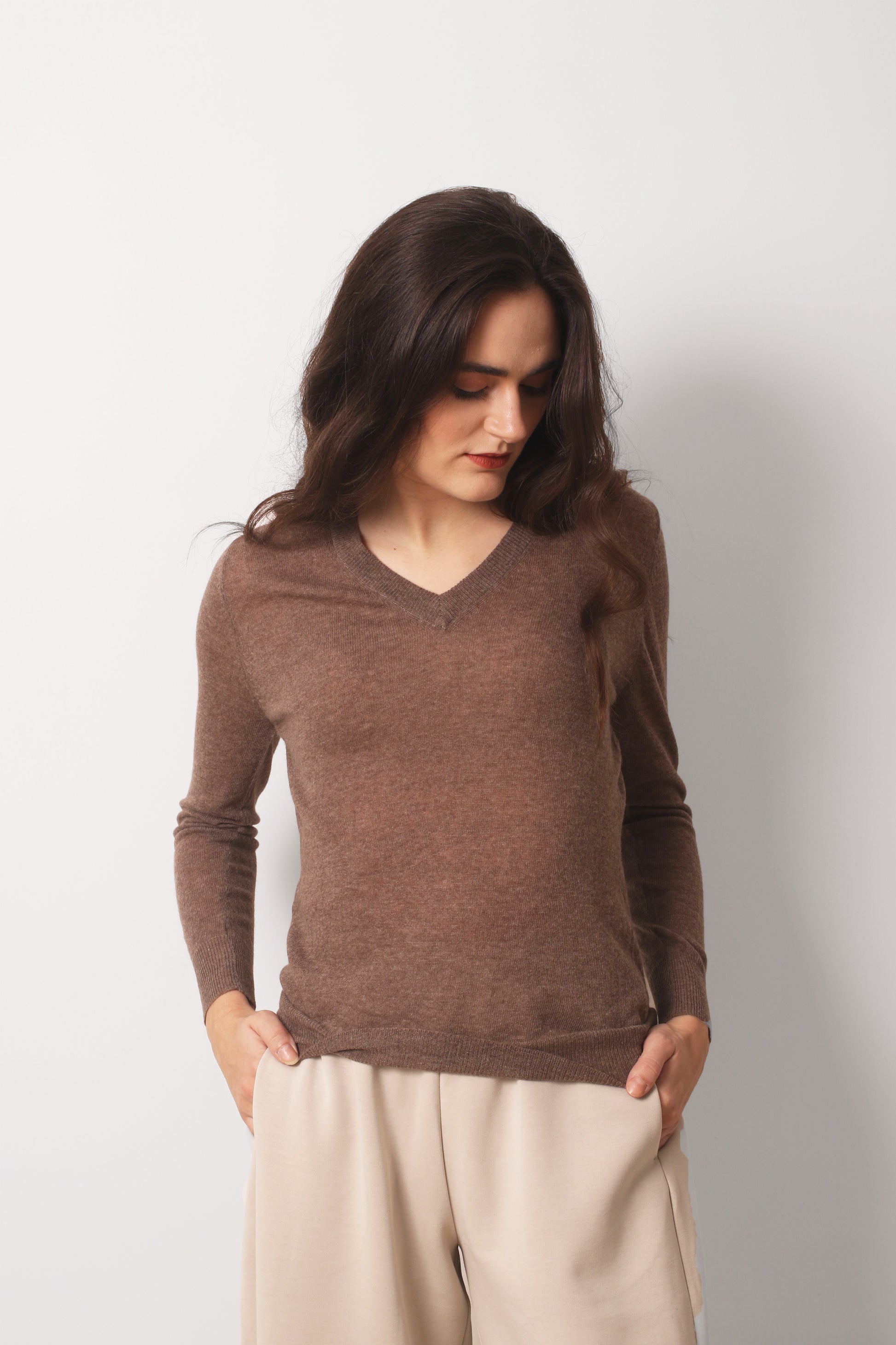 Taupe_Cashmere_-_Second_Skin_V-Neck_T_shirt1-_Pashma_Women_s