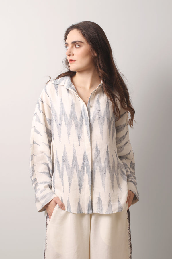 ikat_Linen_Shirt_1-_Pashma_Women_s_ba0546a4-6cfc-46a5-b19d-fc5ca09173aa