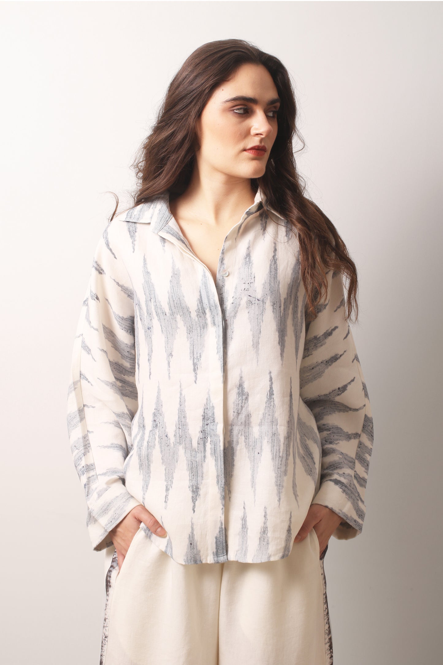 ikat_Linen_Shirt_3-_Pashma_Women_s_f699afe6-02c2-48b0-a8df-379c1317c686