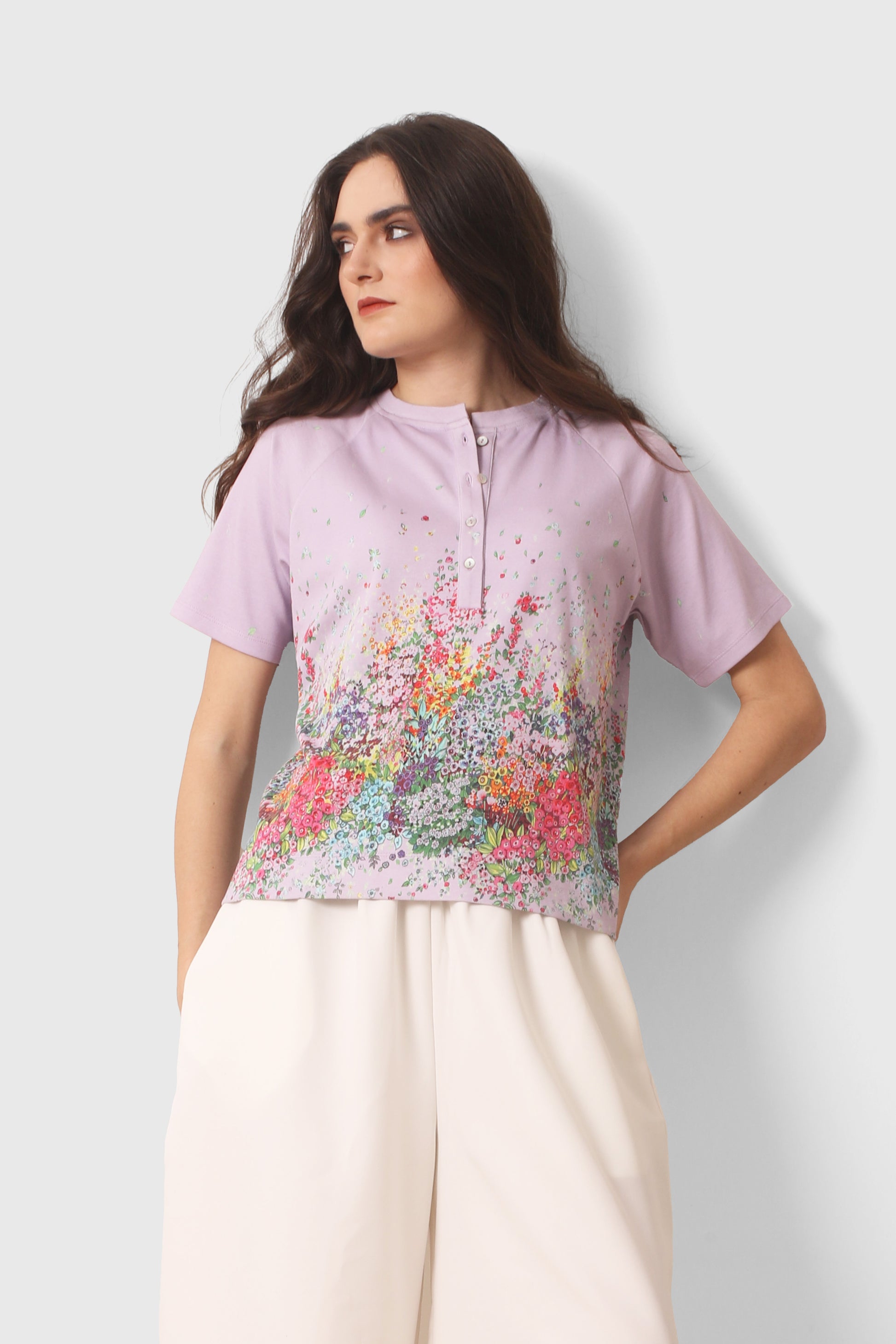 lilac_floral_print_cotton_modal_T-shirt_3-_Pashma_Women_s_f298a22c-b052-4b78-9a32-5142bee7a47e