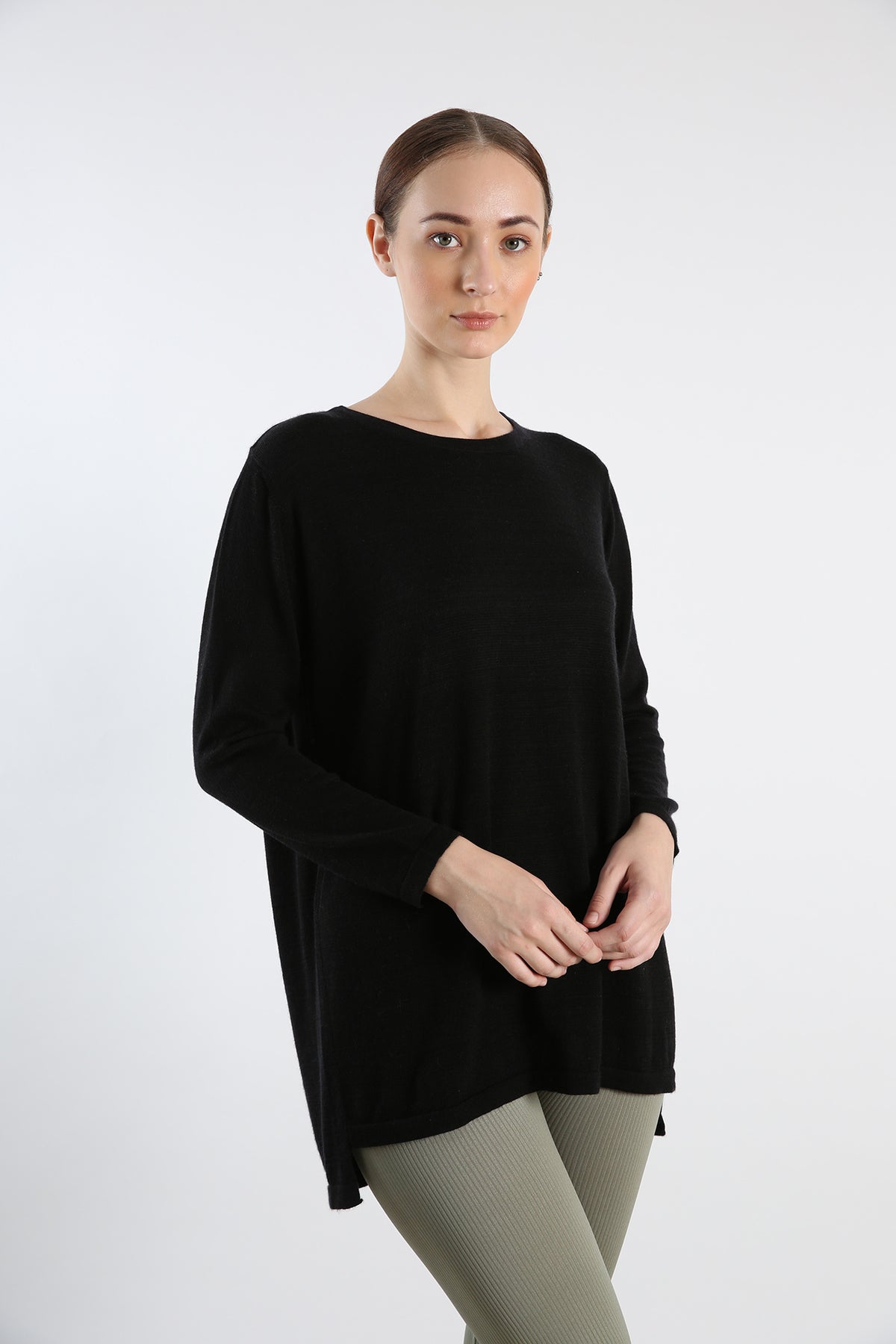 Black Boat Neck Winter Cashmere Sweater
