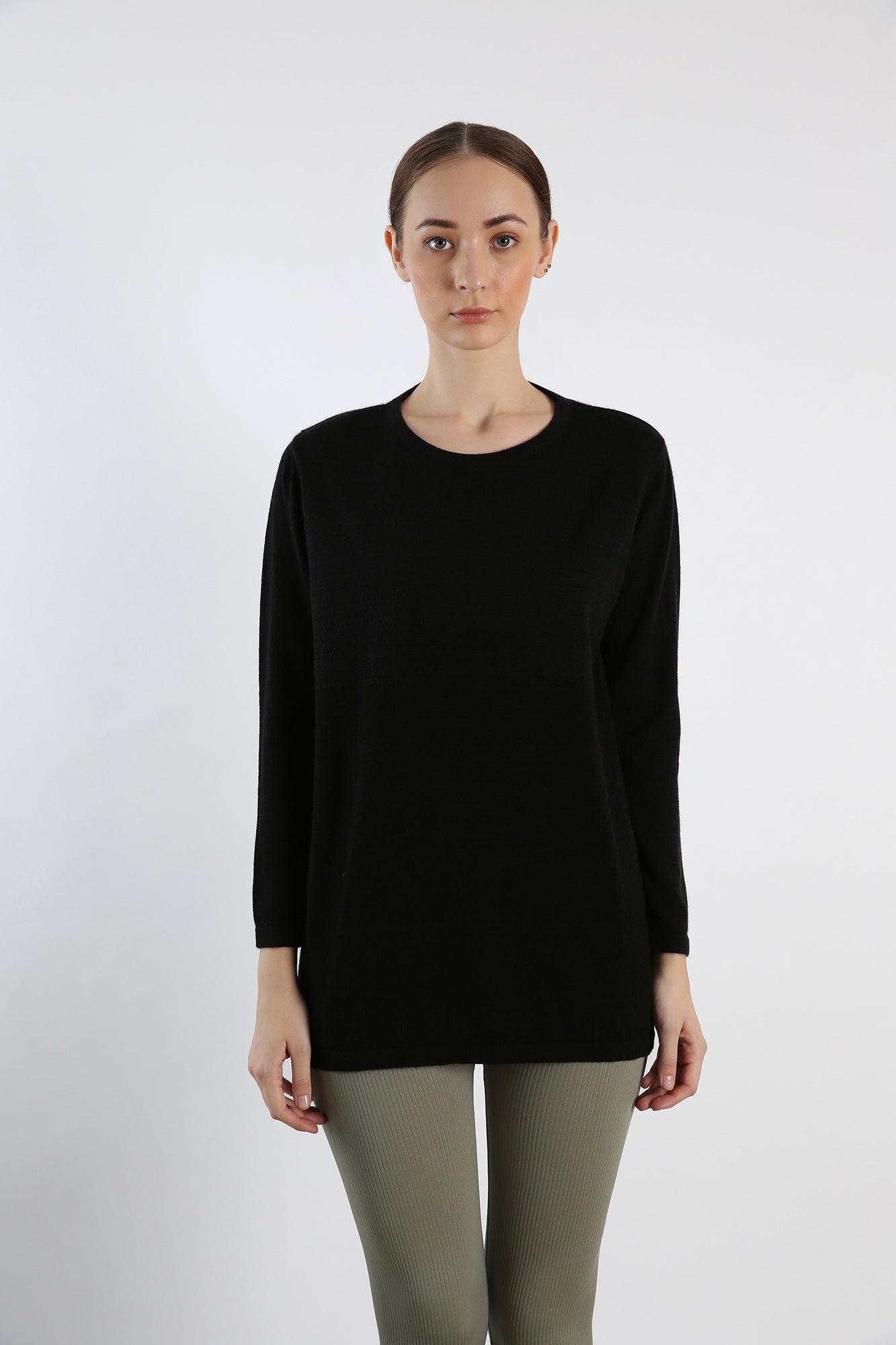 Black Boat Neck Winter Cashmere Sweater